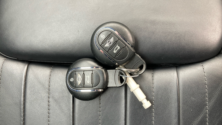 MINI Hatchback 2.0 Cooper S 3dr Auto Petrol Hatchback